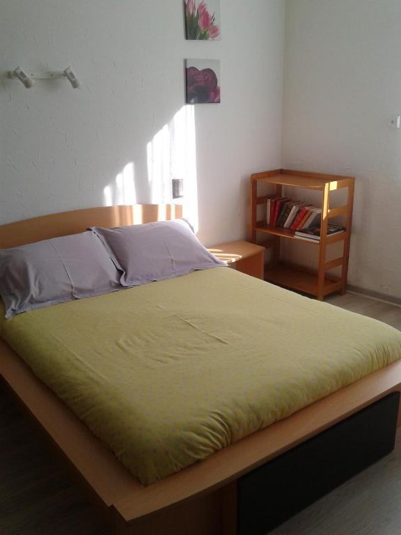 L' Auberge Campagnarde, Lourdes Poueyferré Quarto foto